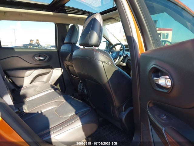 1C4PJMBSXGW186333 Jeep Cherokee Trailhawk