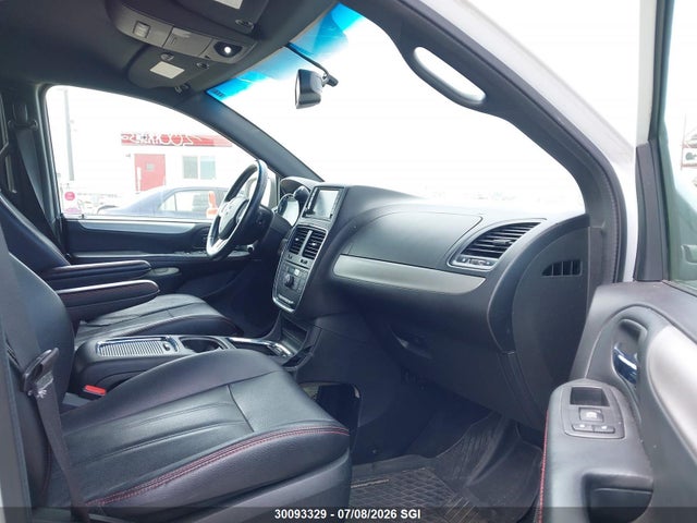 30093329 :رقم المزاد ، 2C4RDGEG6HR876938 vin ، 2017 Dodge Grand Caravan Gt مزاد بيع