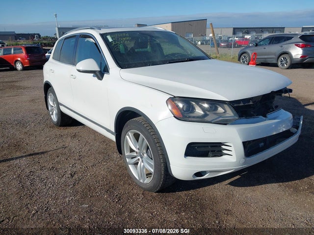 Продажа на аукционе авто 2014 Volkswagen Touareg Tdi, vin: WVGDP9BP4ED013504, номер лота: 30093336