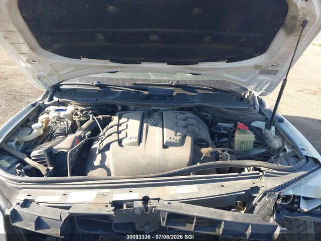 Продаж на аукціоні авто 2014 Volkswagen Touareg Tdi, vin: WVGDP9BP4ED013504, номер лоту: 30093336