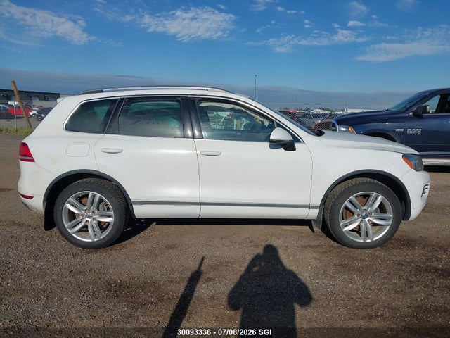 Продаж на аукціоні авто 2014 Volkswagen Touareg Tdi, vin: WVGDP9BP4ED013504, номер лоту: 30093336