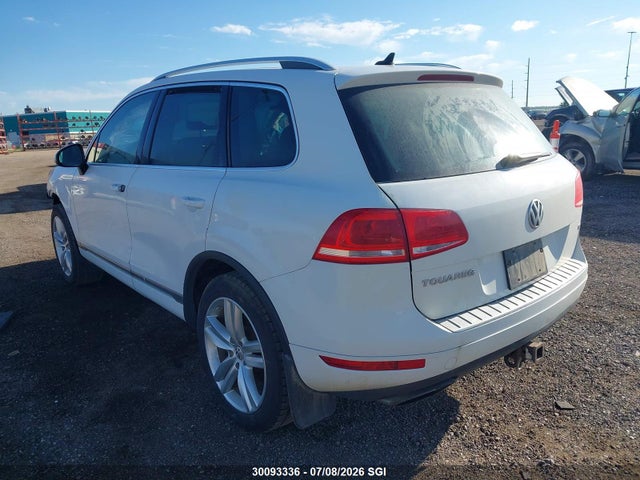 Продаж на аукціоні авто 2014 Volkswagen Touareg Tdi, vin: WVGDP9BP4ED013504, номер лоту: 30093336