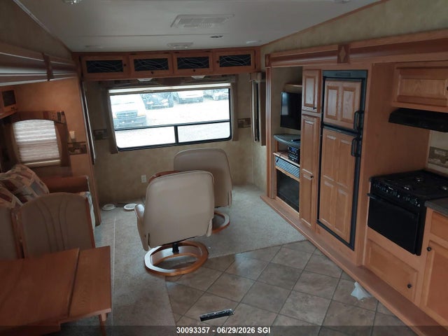 Продажа на аукционе авто 2010 Heartland Travel Trailer, vin: 5SFSG3329AE209970, номер лота: 30093357