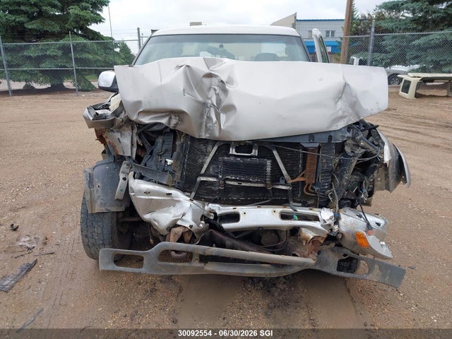 30092554 :رقم المزاد ، 1GTHK29G61E316533 vin ، 2001 Gmc Sierra K2500 Heavy Duty مزاد بيع