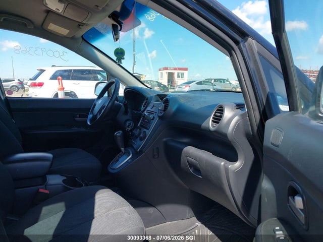 2009 Kia Rondo Lx/ex მანქანა იყიდება აუქციონზე, vin: KNAFG526997227399, აუქციონის ნომერი: 30093368