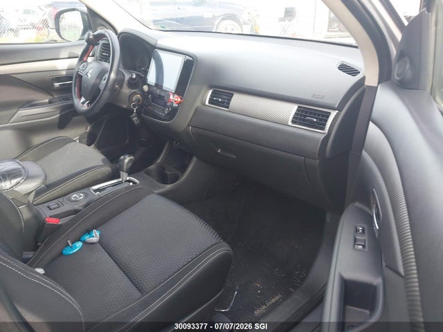 Продажа на аукционе авто 2016 Mitsubishi Outlander, vin: JA4AZ2A34GZ603404, номер лота: 30093377