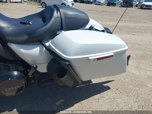 Harley-Davidson FLHXS 2020 5HD1KRP33LB638116 Image 17