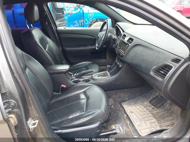 Продажа на аукционе авто 2013 Chrysler 200 Limited, vin: 1C3CCBCG2DN550774, номер лота: 30093066