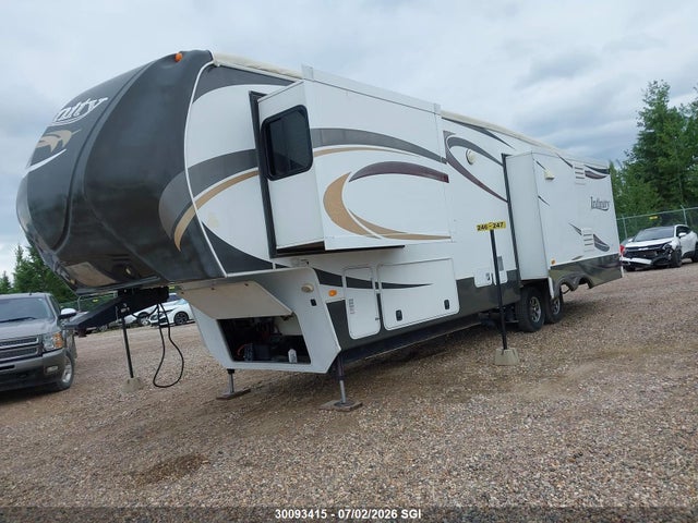 30093415 :رقم المزاد ، 47CFNFU2XCC661272 vin ، 2012 Dutchman Infinity Std مزاد بيع