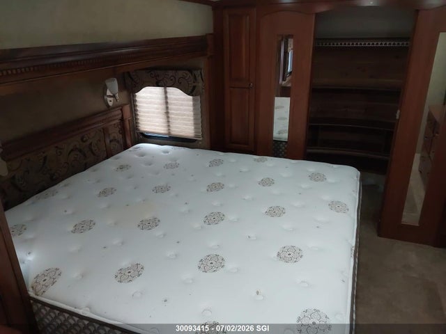 30093415 :رقم المزاد ، 47CFNFU2XCC661272 vin ، 2012 Dutchman Infinity Std مزاد بيع