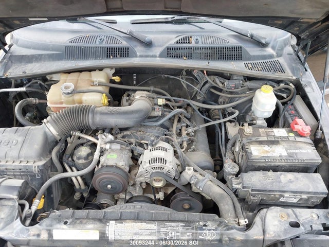 2005 Jeep Liberty Sport მანქანა იყიდება აუქციონზე, vin: 1J4GL48K45W575316, აუქციონის ნომერი: 30093244