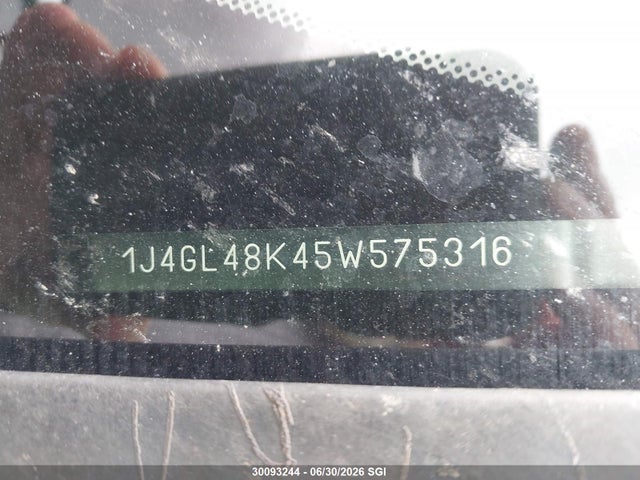 2005 Jeep Liberty Sport მანქანა იყიდება აუქციონზე, vin: 1J4GL48K45W575316, აუქციონის ნომერი: 30093244