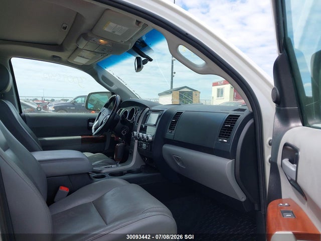 Продажа на аукционе авто 2014 Toyota Sequoia Platinum, vin: 5TDDY5G16ES093598, номер лота: 30093442