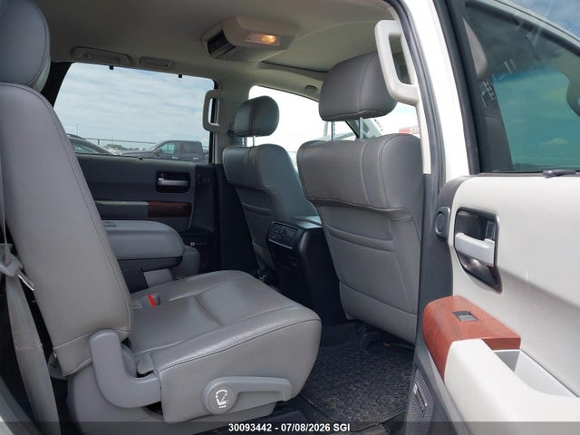 Продажа на аукционе авто 2014 Toyota Sequoia Platinum, vin: 5TDDY5G16ES093598, номер лота: 30093442