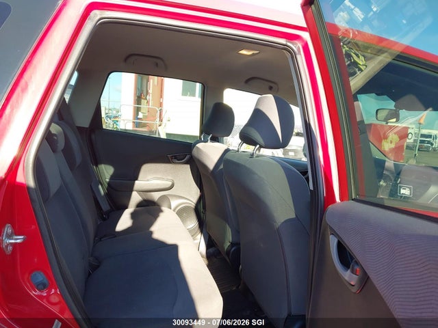 2011 Honda Fit Sport მანქანა იყიდება აუქციონზე, vin: JHMGE8H5XBC800528, აუქციონის ნომერი: 30093449