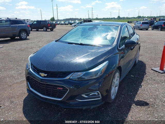 30093451 :رقم المزاد ، 1G1BF5SM9J7157970 vin ، 2018 Chevrolet Cruze Premier مزاد بيع