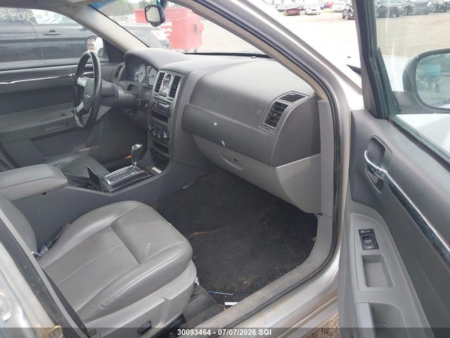 Продажа на аукционе авто 2005 Chrysler 300 Touring, vin: 2C3JA53G95H604399, номер лота: 30093464