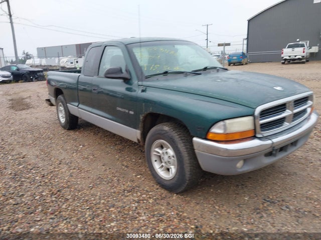 30093480 :رقم المزاد ، 1B7GL22N0YS536652 vin ، 2000 Dodge Dakota مزاد بيع