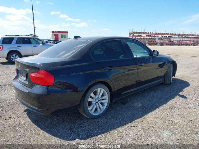 30093500 :رقم المزاد ، WBAPG7C56BA937200 vin ، 2011 Bmw 323 I مزاد بيع