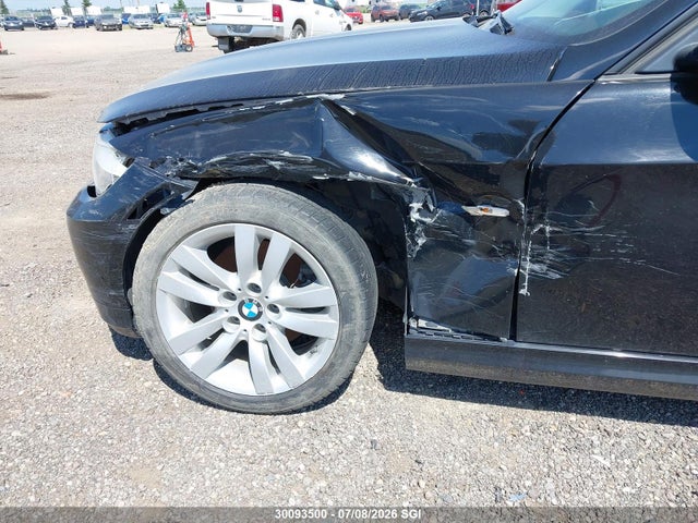 30093500 :رقم المزاد ، WBAPG7C56BA937200 vin ، 2011 Bmw 323 I مزاد بيع