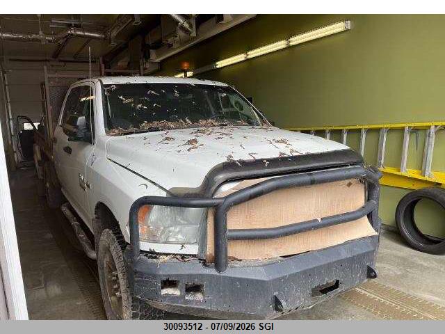 RAM 3500 Slt 2015 3C63R3HJ0FG515156 Image 2
