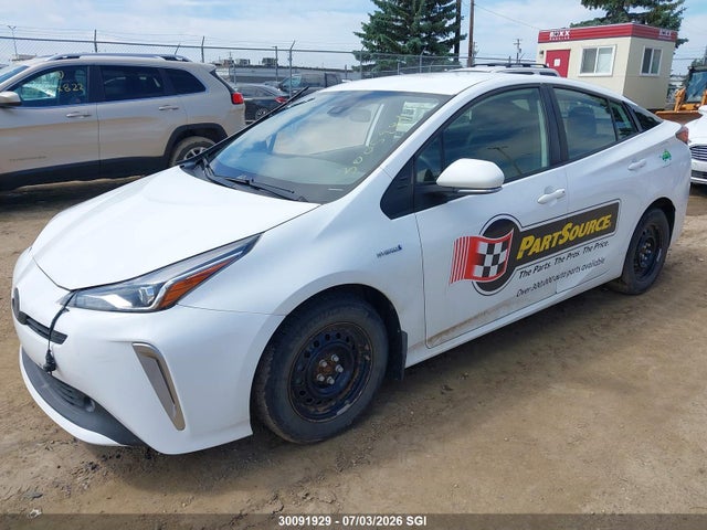 Toyota Prius 2019 JTDL9RFUXK3005984 Image 2