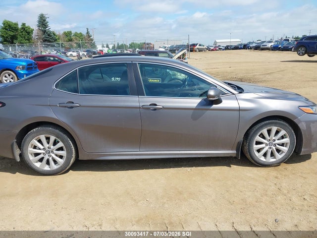 2019 Toyota Camry L/le/xle/se/xse მანქანა იყიდება აუქციონზე, vin: 4T1B11HK8KU264785, აუქციონის ნომერი: 30093417