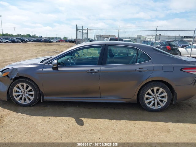 2019 Toyota Camry L/le/xle/se/xse მანქანა იყიდება აუქციონზე, vin: 4T1B11HK8KU264785, აუქციონის ნომერი: 30093417