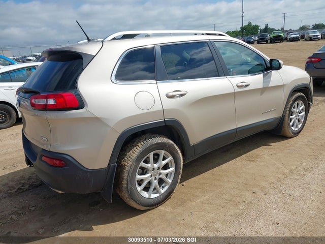 Jeep Cherokee Latitude 2015 1C4PJMCS8FW504379 Image 4