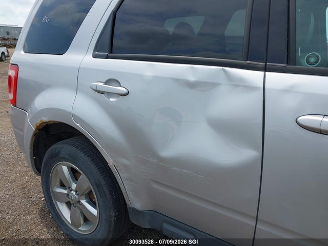 30093528 :رقم المزاد ، 1FMCU9EGXBKC66480 vin ، 2011 Ford Escape Limited مزاد بيع