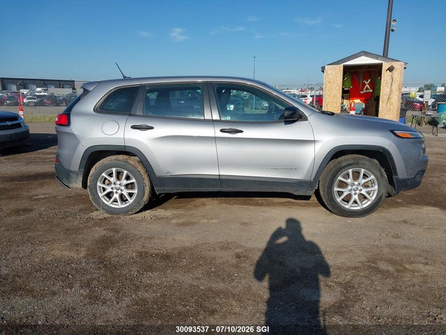 1C4PJLABXEW159433 Jeep Cherokee Sport
