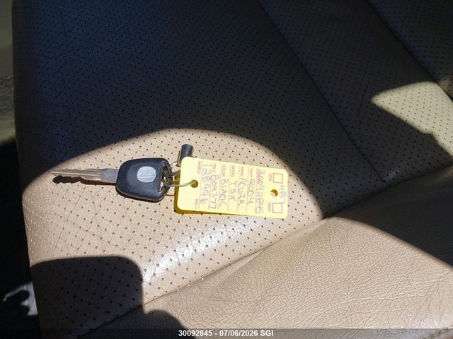 30092845 :رقم المزاد ، JH4CL968X4C804377 vin ، 2004 Acura Tsx مزاد بيع