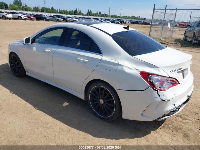 WDDSJ4GB5HN420541 Mercedes-Benz CLA 250 4MATIC