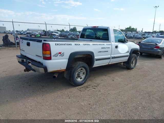 Auction sale of the 2001 Chevrolet Silverado K2500 Heavy Duty, vin: 1GCHK24141E339859, lot number: 30093616