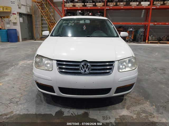 2008 Volkswagen City Jetta მანქანა იყიდება აუქციონზე, vin: 3VWTK49M88M640564, აუქციონის ნომერი: 30075545