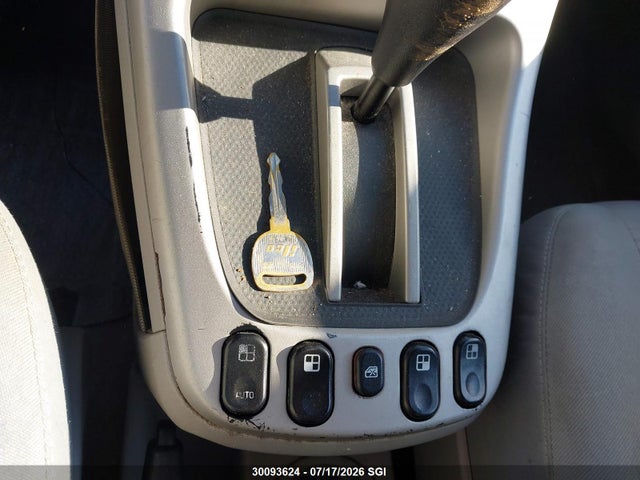 2005 Chevrolet Equinox Ls მანქანა იყიდება აუქციონზე, vin: 2CNDL23FX56189433, აუქციონის ნომერი: 30093624
