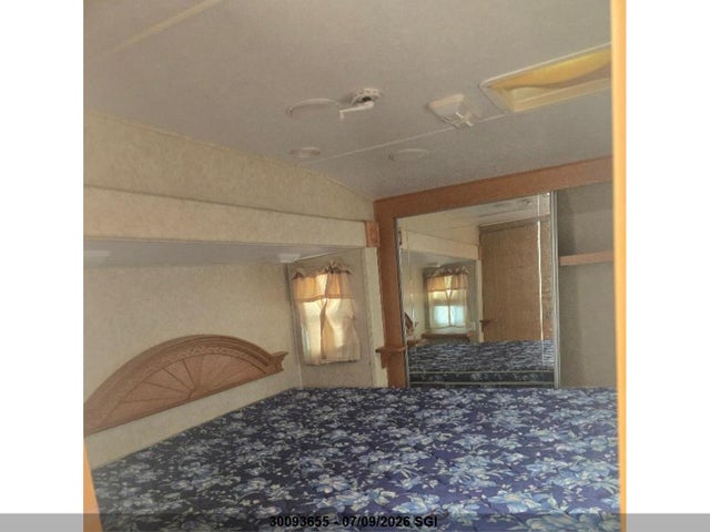30093655 :رقم المزاد ، 4X4FCAG245G086940 vin ، 2005 Forest River Inc.  مزاد بيع
