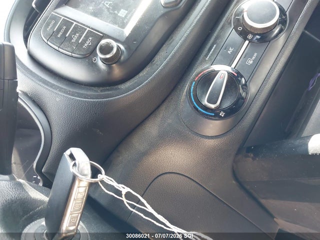 KIA SOUL EX 2021 KNDJ33AU2M7753427 Image 11