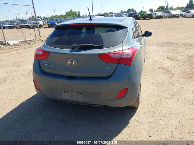 Продаж на аукціоні авто 2013 Hyundai Elantra Gt, vin: KMHD35LE0DU139844, номер лоту: 30093587