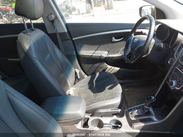 Продаж на аукціоні авто 2013 Hyundai Elantra Gt, vin: KMHD35LE0DU139844, номер лоту: 30093587