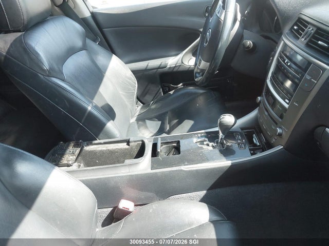 30093455 :رقم المزاد ، JTHCF5C23C5058471 vin ، 2012 Lexus Is 250 مزاد بيع