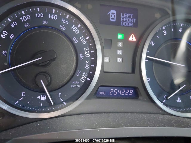 30093455 :رقم المزاد ، JTHCF5C23C5058471 vin ، 2012 Lexus Is 250 مزاد بيع
