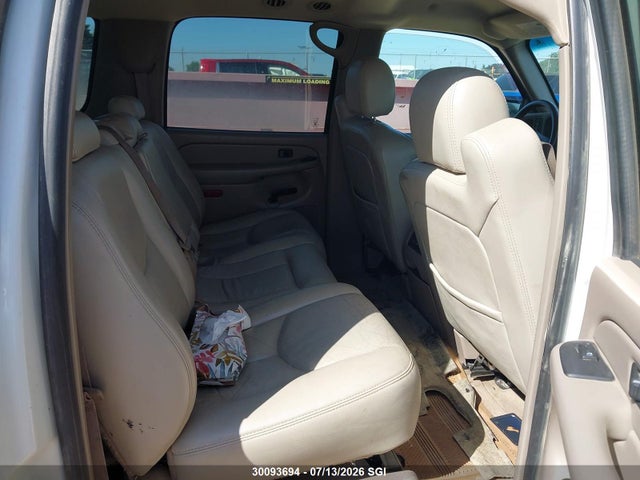 2005 Gmc Yukon Xl K1500 მანქანა იყიდება აუქციონზე, vin: 1GKFK16T25J247747, აუქციონის ნომერი: 30093694