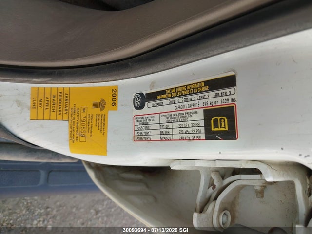 2005 Gmc Yukon Xl K1500 მანქანა იყიდება აუქციონზე, vin: 1GKFK16T25J247747, აუქციონის ნომერი: 30093694