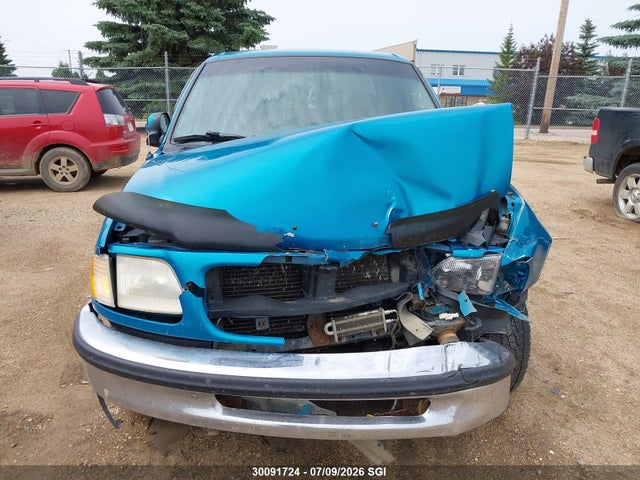 30091724 :رقم المزاد ، 2FTZX1722WCB01008 vin ، 1998 Ford F150 مزاد بيع