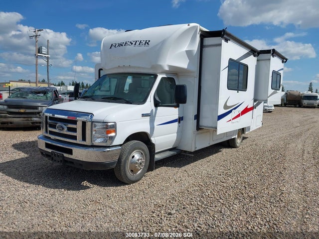 Ford Econoline E450 Super Duty Cutaway Van 2019 1FDXE4FS8KDC20218 Image 2