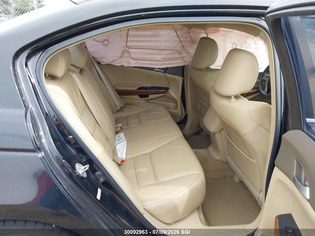 30092963 :رقم المزاد ، 1HGCP26888A808119 vin ، 2008 Honda Accord Exl مزاد بيع