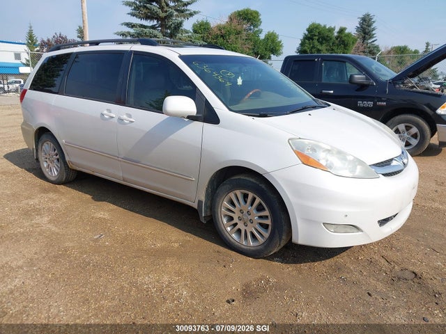 2008 Toyota Sienna Xle/xle Limited მანქანა იყიდება აუქციონზე, vin: 5TDBK22C18S015234, აუქციონის ნომერი: 30093763