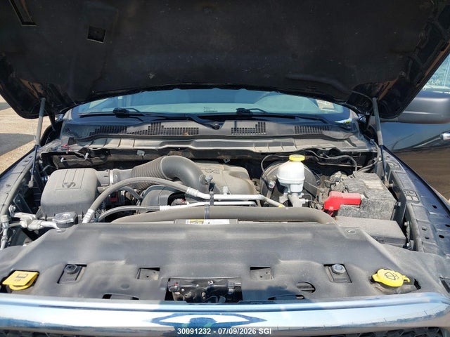 1C6RR7GT0JS166019 RAM 1500 Slt