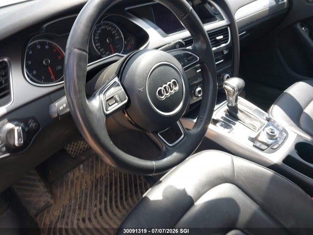WAUFFCFL1EN000835 Audi A4 Premium Plus